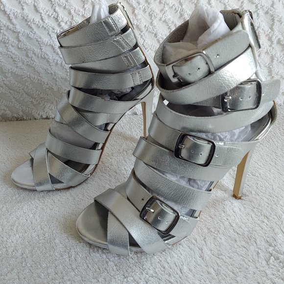 Sexy Silver Metallic Cage Strap Heels Buckle Detail Back Zip - Picture 4 of 8